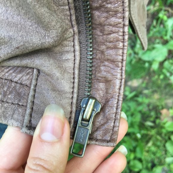 Savile Row Genuine Leather Men’s Brown Bomber Jacket Size Medium - Picture 3 of 7